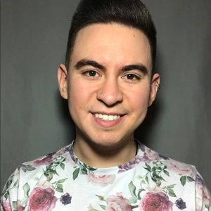 Meet your Posher, Johnny